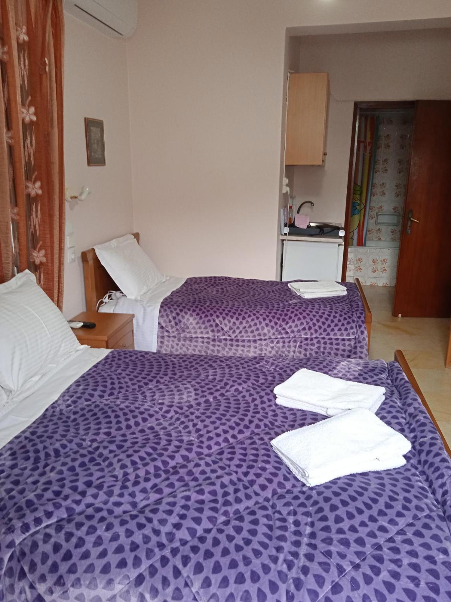 קמנה וורלה Dimitra Pentaliou Rooms מראה חיצוני תמונה