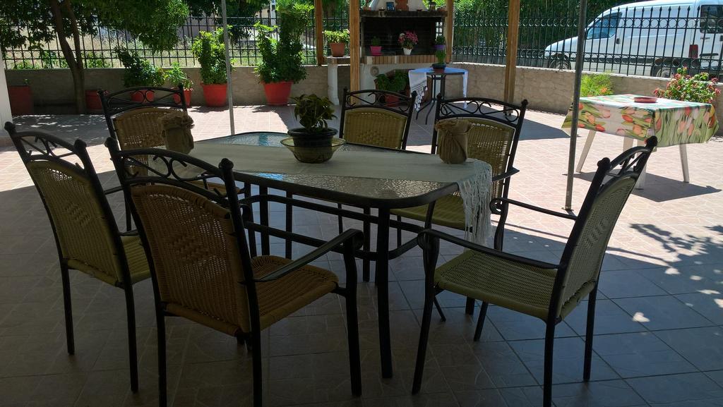 קמנה וורלה Dimitra Pentaliou Rooms מראה חיצוני תמונה