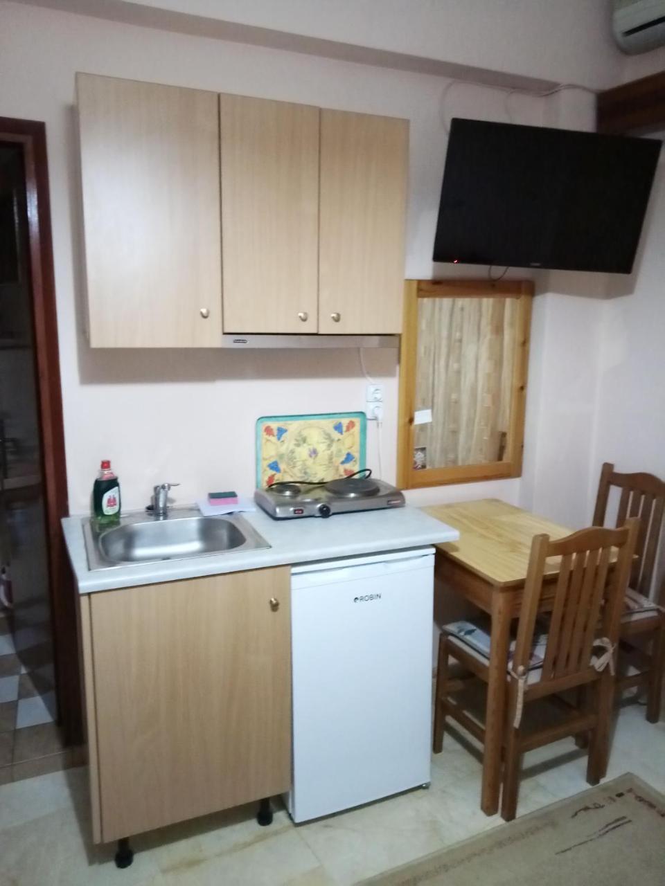 קמנה וורלה Dimitra Pentaliou Rooms מראה חיצוני תמונה